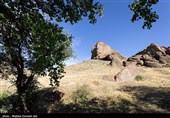 پیکره سنگی باباداوود عنبران 
