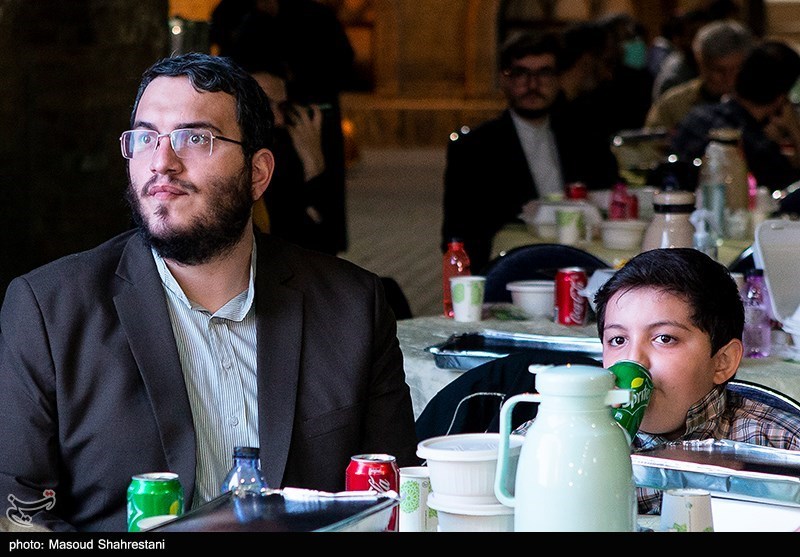 شب چهره های سال هنر انقلاب