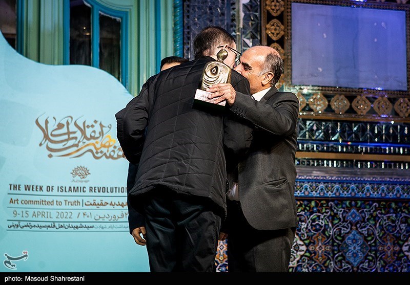 شب چهره های سال هنر انقلاب