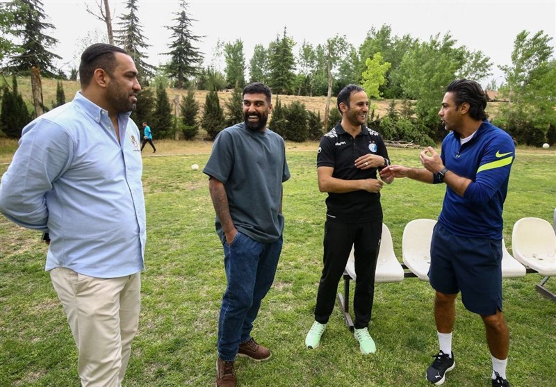 تیم فوتبال استقلال , فوتبال , 