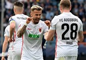 بوندس‌لیگا| آگزبورگ با پیروزی خارج از خانه از منطقه سقوط دور شد