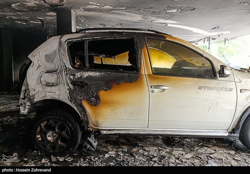 آتش سوزی  در ساختمان مسکونی در خیابان میرزای شیرازی