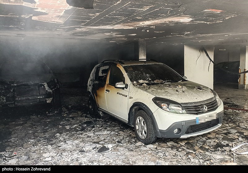 آتش سوزی  در ساختمان مسکونی در خیابان میرزای شیرازی