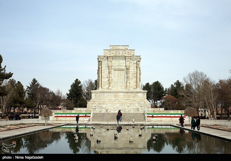 زبان فارسی , حافظ , ترویج و گسترش زبان فارسی , آموزش زبان فارسی , کتاب , ترجمه , کشور بنگلادش , 