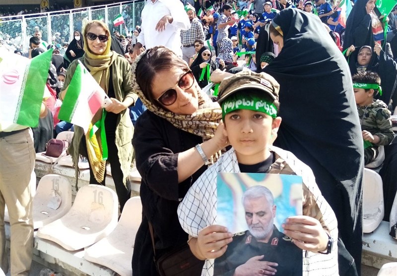 امام زمان (عج) , امام خمینی , امام خامنهای , ورزشگاه آزادی ,