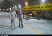 بازدید رییس ستاد کل نیروهای مسلح و فرمانده کل ارتش جمهوری اسلامی ایران از پایگاه پهپادی