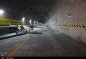 بازدید رییس ستاد کل نیروهای مسلح و فرمانده کل ارتش جمهوری اسلامی ایران از پایگاه پهپادی
