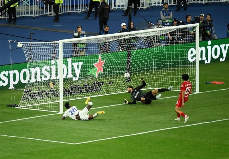 تیم فوتبال رئال مادرید , تیم فوتبال لیورپول انگلیس , لیگ قهرمانان اروپا ,