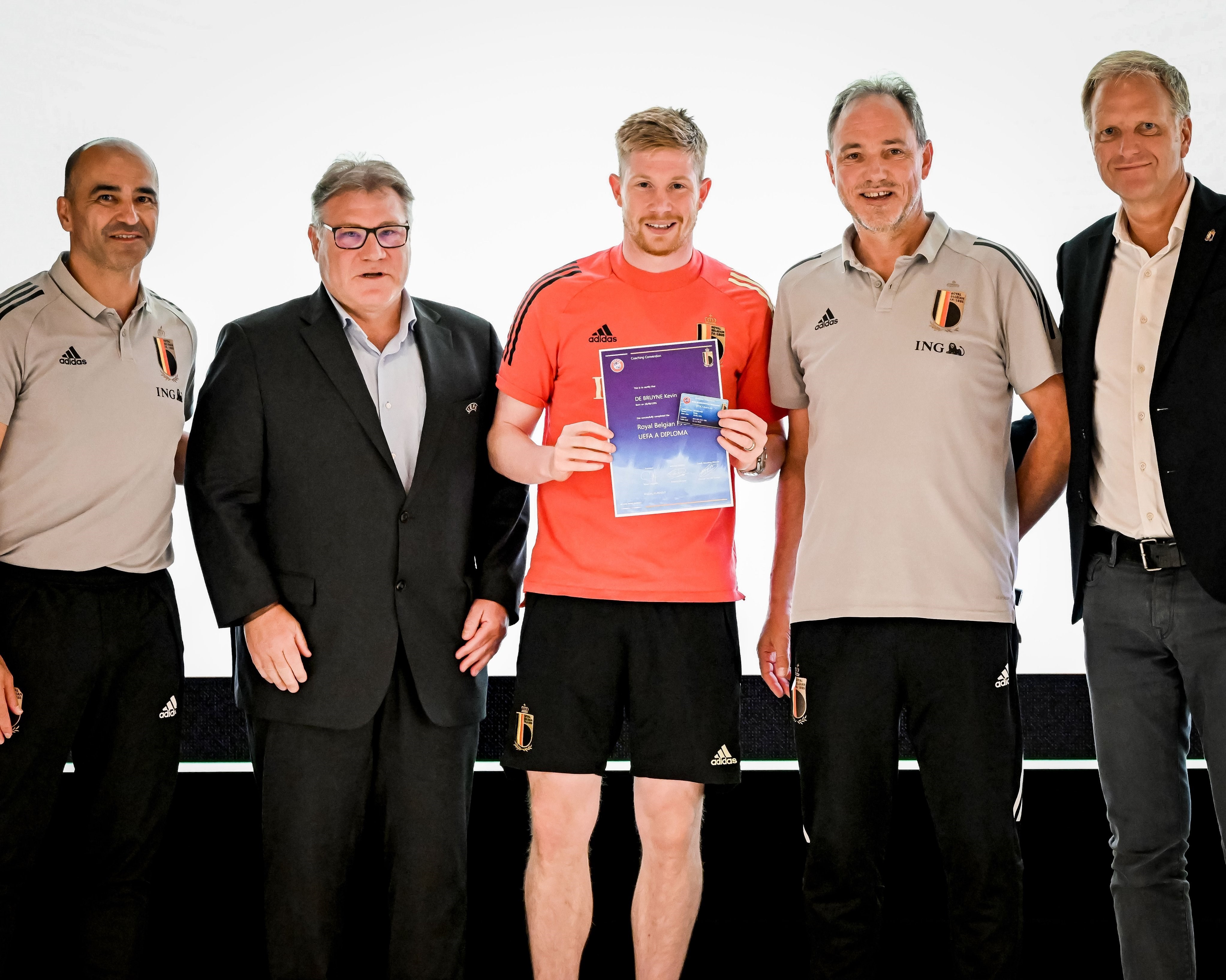 تیم فوتبال منچسترسیتی انگلیس , فدراسیون فوتبال بلژیک , 