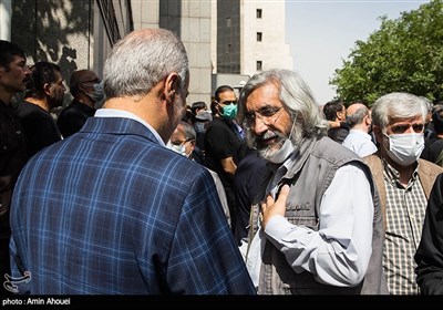 ببینید|وحید جلیلی: رسانه ملی نباید از مردم مبعوث، عقب  بماند