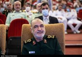 سرلشکر حسین سلامی فرمانده‌کل سپاه پاسداران انقلاب اسلامی در اولین همایش سراسری آماد و پشتیبانی دفاعی در گام دوم انقلاب 