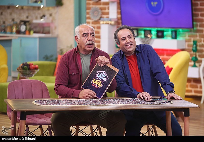 ابراهیم شفیعی و مرتضی رستمی مجریان مستند مسابقه فامیل بازی