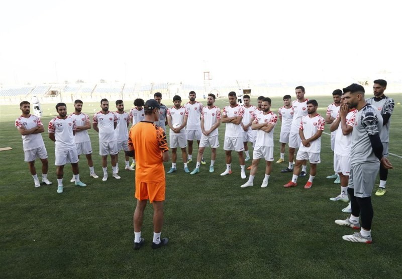 فوتبال , تیم فوتبال پرسپولیس , علی پروین , محمد مایلی‌کهن , 