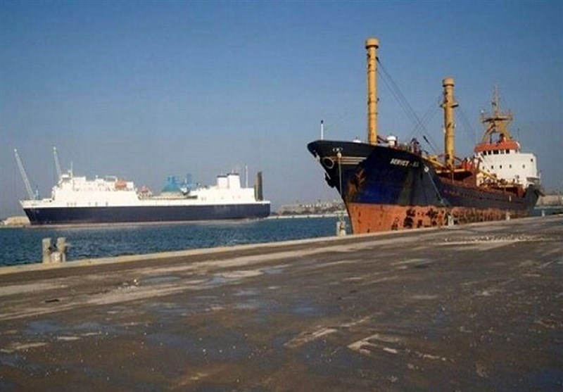 Satellite Data Shows Two Iranian Tankers Slipping Past US Naval Blockade