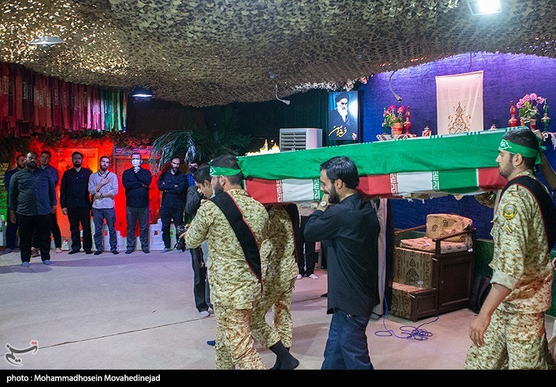 مراسم وداع با پیکر شهید مدافع حرم مصطفی مهدوی نژاد