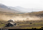 ییلاق عشایر سلسله و دلفان در کوهپایه های گرین - لرستان