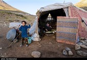 ییلاق عشایر سلسله و دلفان در کوهپایه های گرین - لرستان