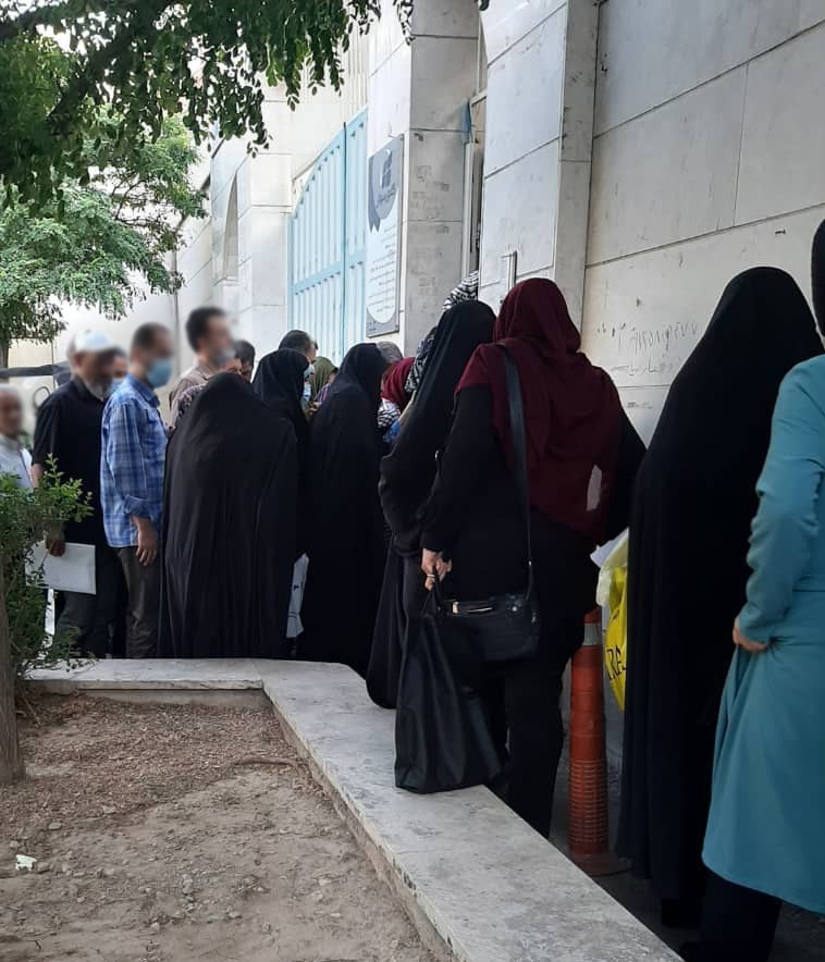 مدارس دولتی , دانش‌آموزان , 