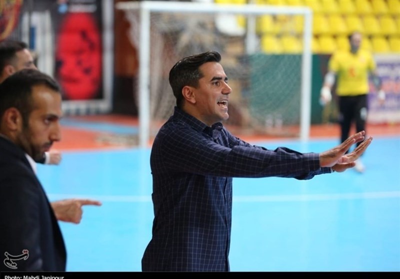 کشاورز: مصدومیت تنها چیزی است که گیتی‌پسند را آزار می‌دهد/ از داوران فوتسال انتظار بیشتری داریم