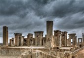 آب درودزن به تخت‌جمشید رسید