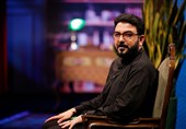 ببینید| روایت شعر حامد عسکری که در محضر امام شهید خوانده شد
