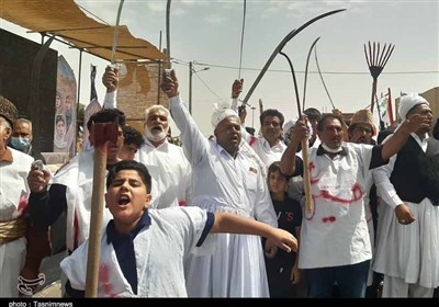 برگزاری مراسم گرامیداشت رهبر شهید و سالروز نخستین قیام مردم سیستان