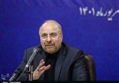 قالیباف: نمایندگان و کارگزاران نظام بیش از همه مکلف به اجرای قانون اساسی هستند