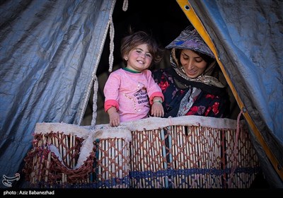 ییلاق عشایر سلسله و دلفان در کوهپایه های گرین - لرستان