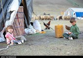 ییلاق عشایر سلسله و دلفان در کوهپایه های گرین - لرستان