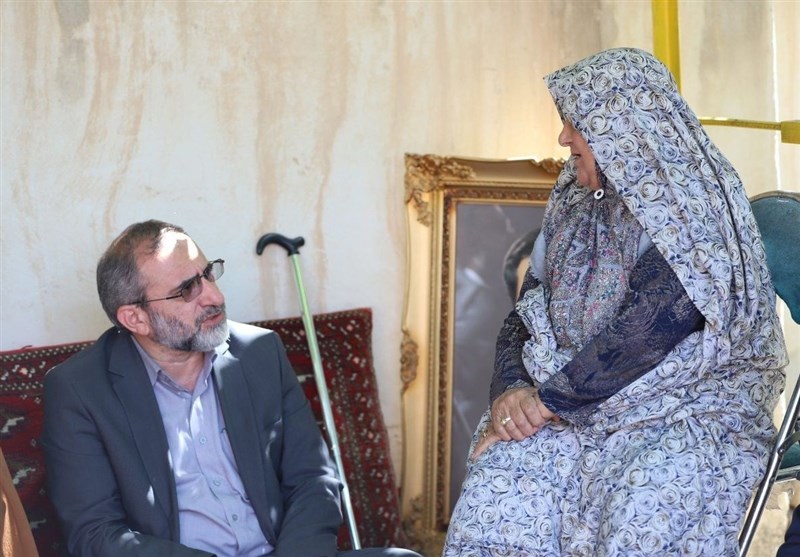 هفته دولت شازند