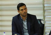 شکوری: زمین ورزشگاه انقلاب کرج از 50 درصد ورزشگاه‌های ایران بهتر است!
