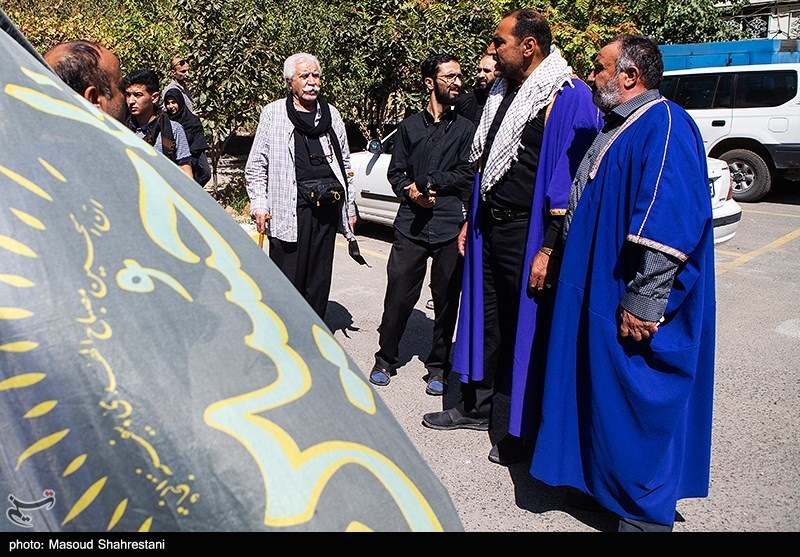 بدرقه کاروان هنرمندان به کربلا