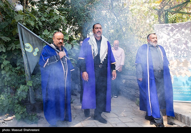 بدرقه کاروان هنرمندان به کربلا