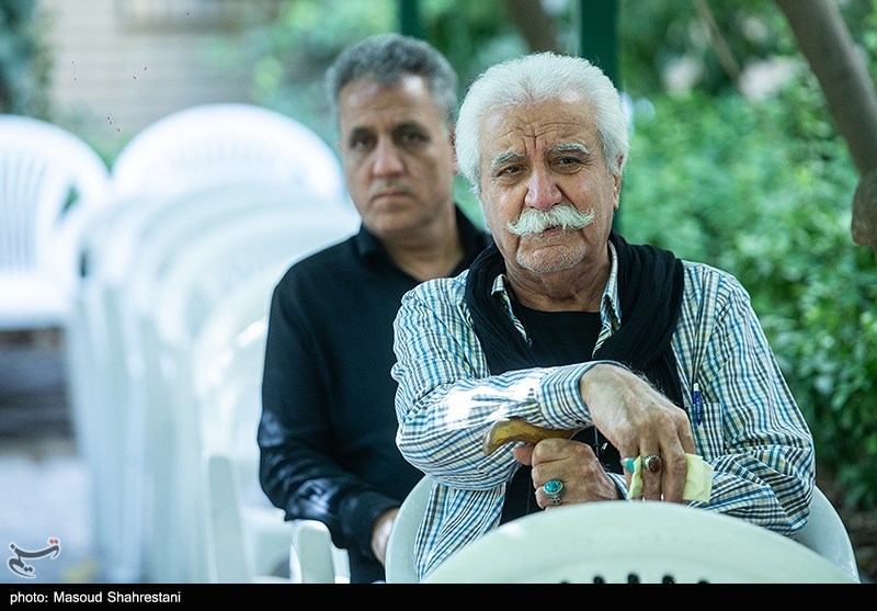 بدرقه کاروان هنرمندان به کربلا