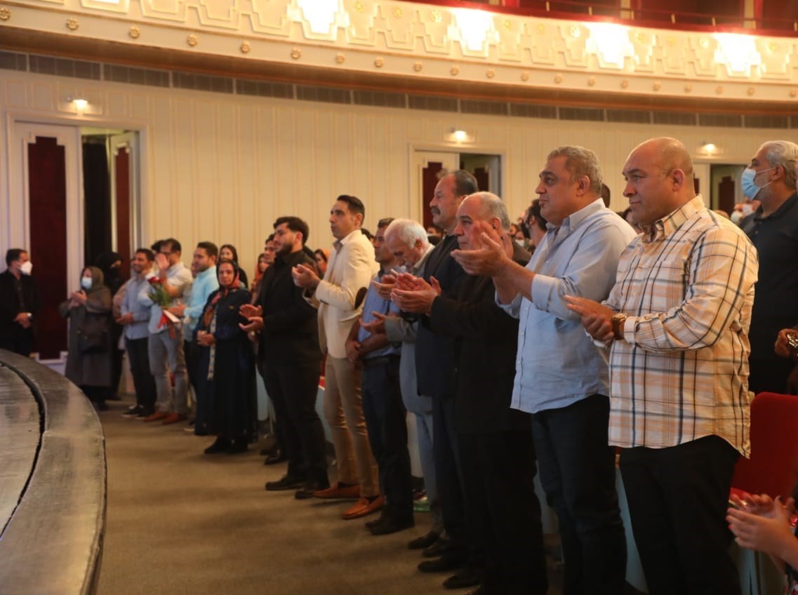 کشتی ایران , پرویز پرستویی , 