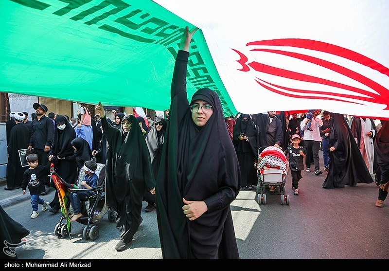 راهپیمائی مردم  قم در محکومیت اغتشاشات اخیر