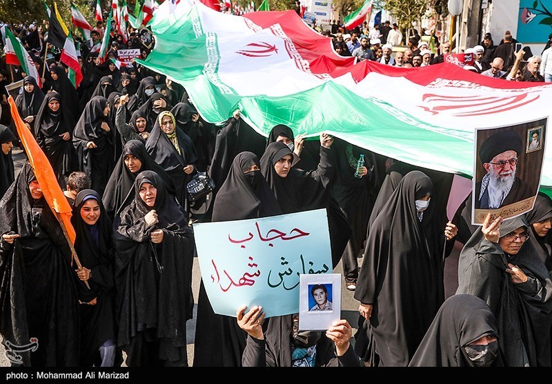 راهپیمائی مردم  قم در محکومیت اغتشاشات اخیر