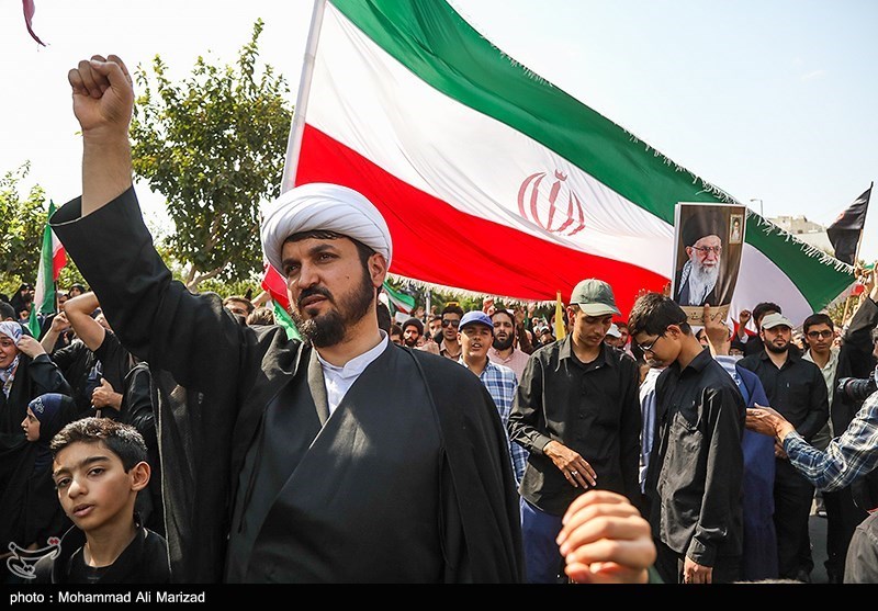 راهپیمائی مردم  قم در محکومیت اغتشاشات اخیر