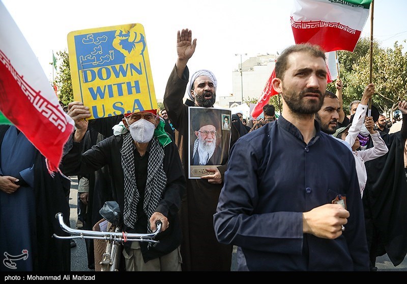 راهپیمائی مردم  قم در محکومیت اغتشاشات اخیر