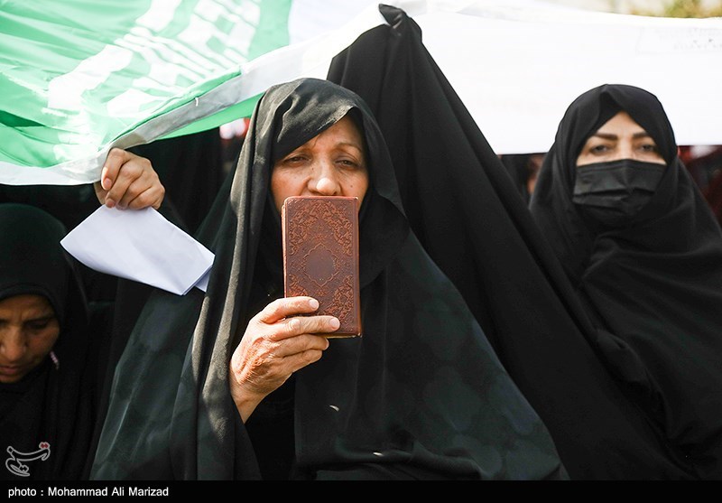 راهپیمائی مردم  قم در محکومیت اغتشاشات اخیر