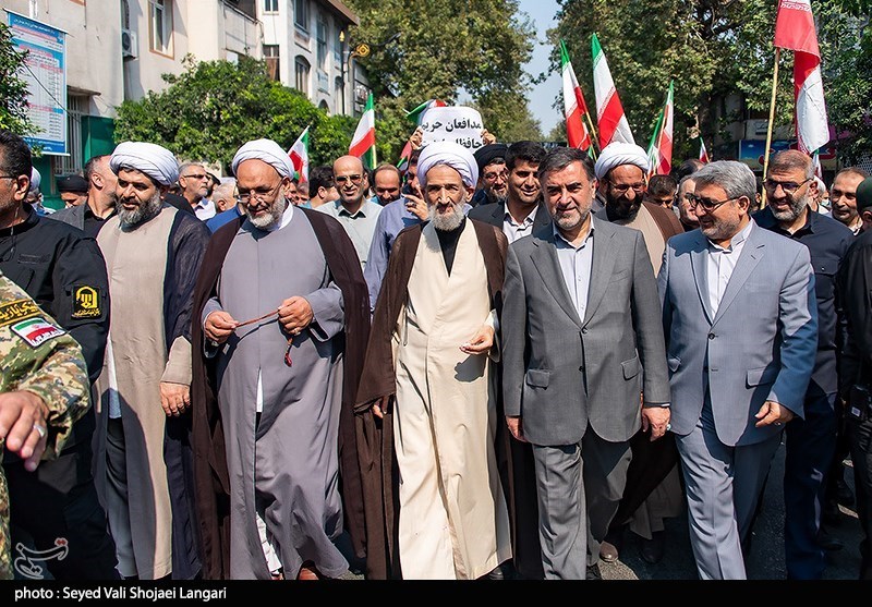 راهپیمائی مردم  ساری در محکومیت اغتشاشات اخیر