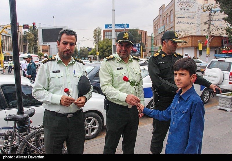 راهپیمائی مردم در محکومیت اغتشاشات اخیر - استانها 1