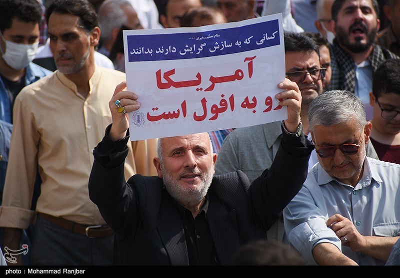 راهپیمائی مردم  رشت در محکومیت اغتشاشات اخیر