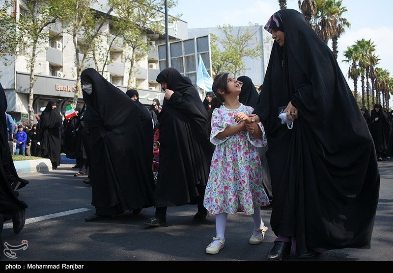 راهپیمائی مردم  رشت در محکومیت اغتشاشات اخیر