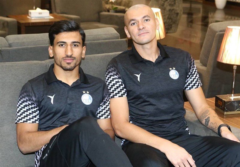 تیم فوتبال استقلال ,