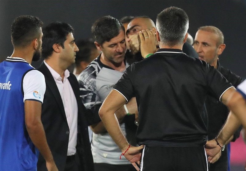 تیم فوتبال پرسپولیس , تیم فوتبال ملوان بندرانزلی ,