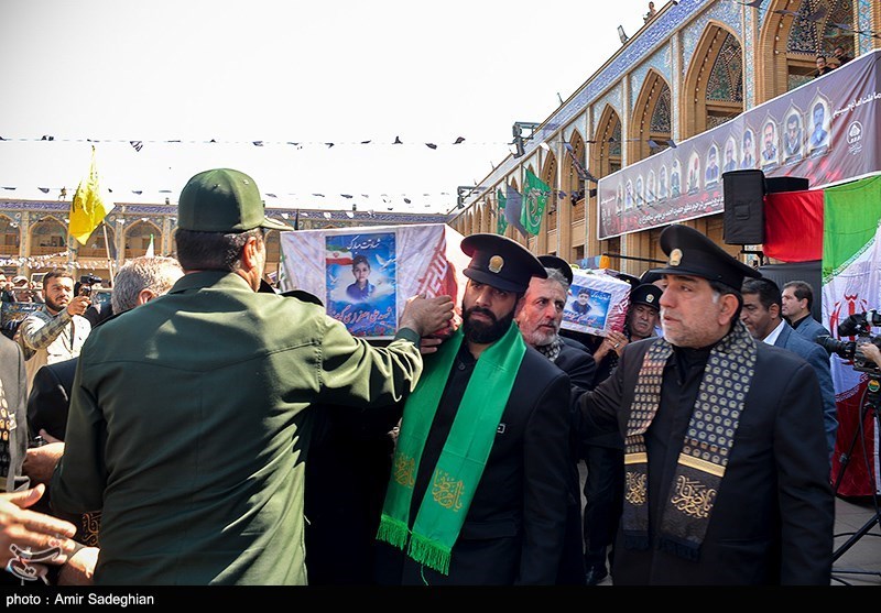تشییع شهدای حادثه تروریستی حرم مطهر شاهچراغ (ع)