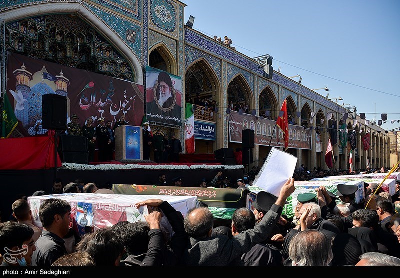 تشییع شهدای حادثه تروریستی حرم مطهر شاهچراغ (ع)
