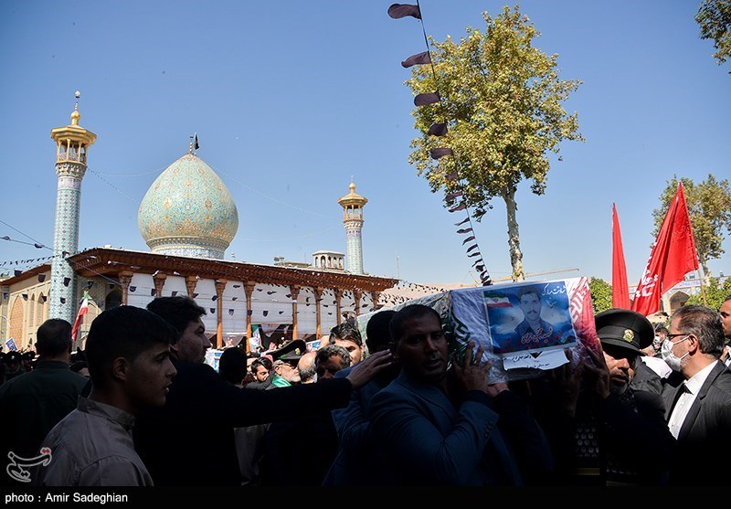 تشییع شهدای حادثه تروریستی حرم مطهر شاهچراغ (ع)