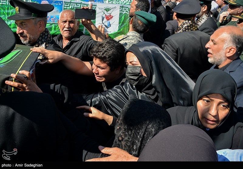 تشییع شهدای حادثه تروریستی حرم مطهر شاهچراغ (ع)